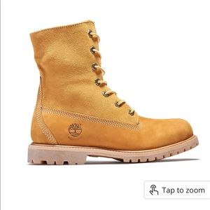 BARELY WORN Woman’s Timberland Boots